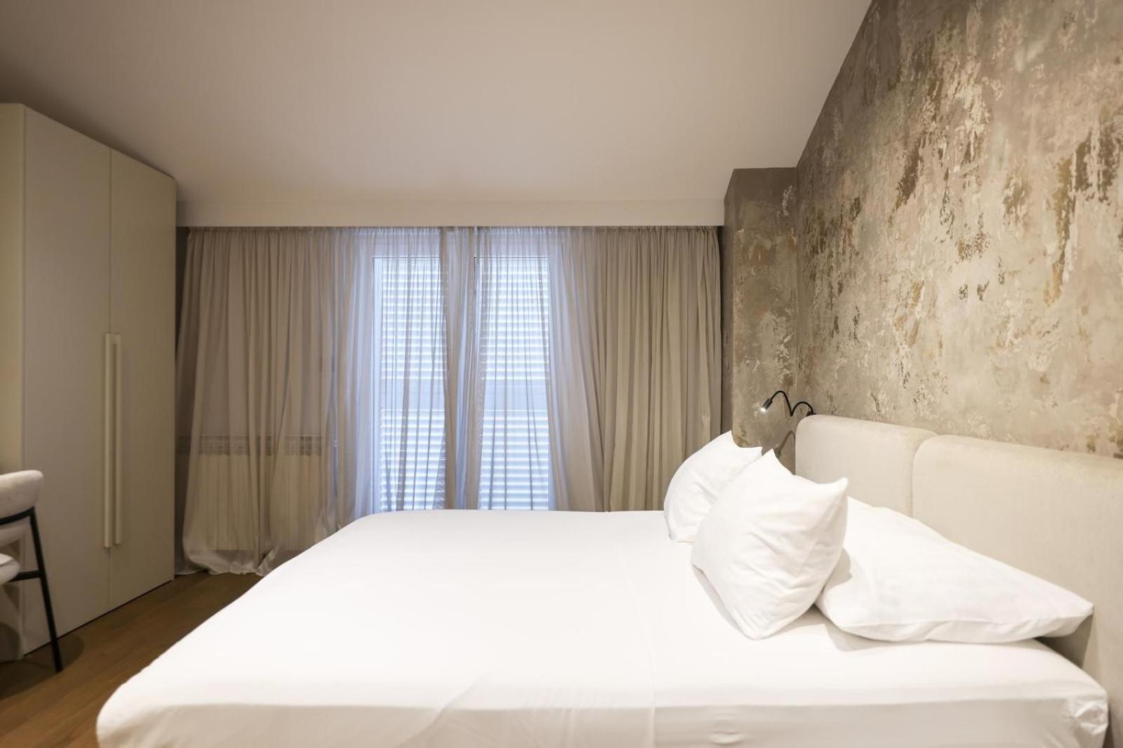 Rooms & Restaurant Matanovi Dvori Sukošan Eksteriør bilde